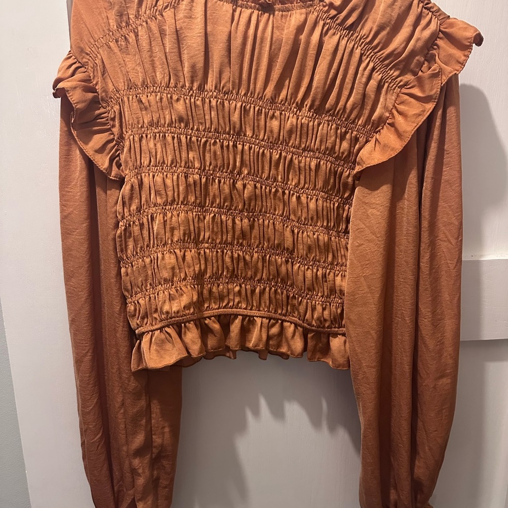 Women's Rust Smocked Top
